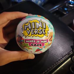 Mini Verse Make It Cafe  toy