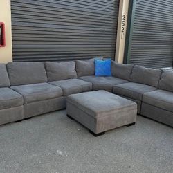 Sectional Couch 
