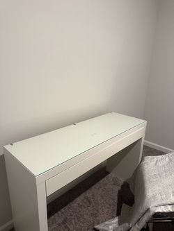 Brand new white vanity desk with drawer