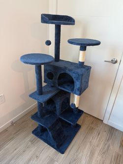 Brand New 52” Tall Cat Tree with Scratching Posts Navy Blue Perfect Condition Kitty Toy