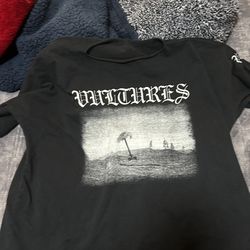 Ye vultures long sleeve L