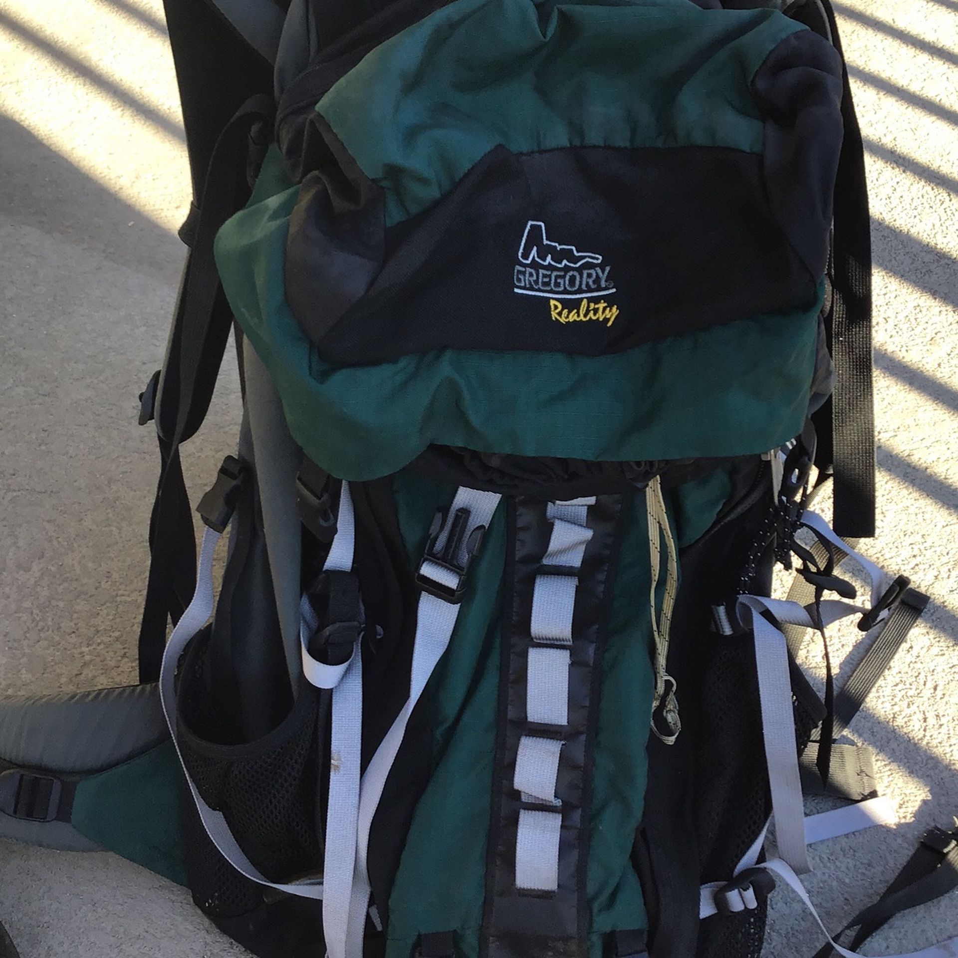 Gregory Reality Backpack. Dark Green And Black. Internal Frame. Says Size Large. My 6 Foot Son Used It For A 5 Day PCT Trip. Worked Fine