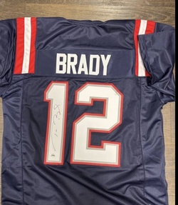 Tom Brady autographed pats jersey with COA