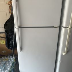 GE® 15.5 CU. FT.  REFRIGERATOR