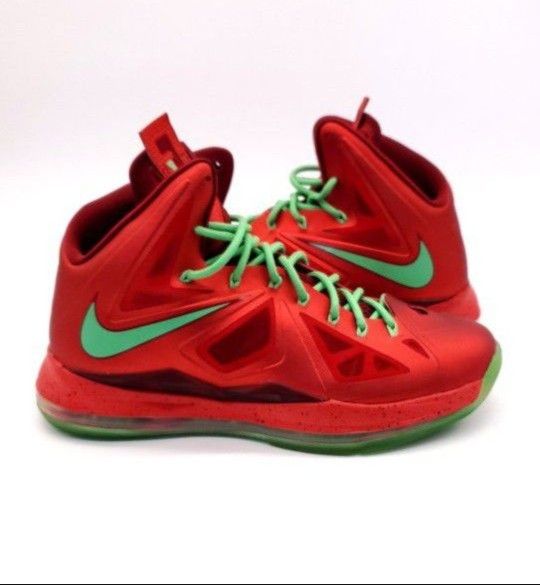 Nike LeBron X Christmas Size 11