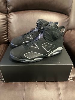 Nike Air Jordan 6 Retro cap and gown size 11