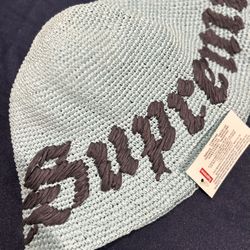 Brand New Supreme Bucket Hats 99$
