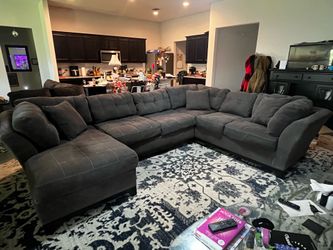 gray/brown 3 piece sectional couch