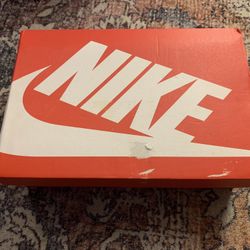 Men’s Nike Court Version Mid Black Gum Shoes 