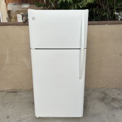 Kenmore Refrigerator 18cu Ft 30x30x66 ✋ 3 MONTHS WARRANTY 