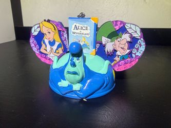 Alice in Wonderland Ornament