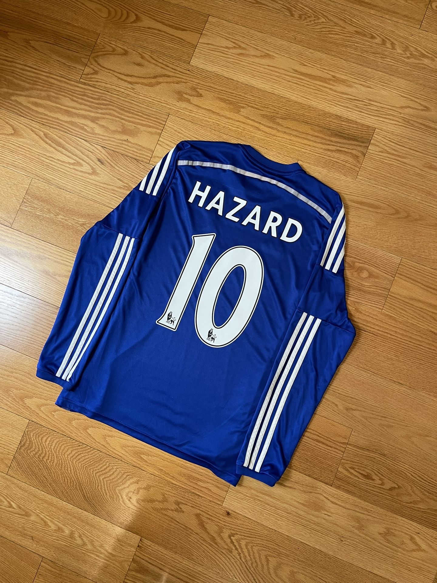 Adidas Chelsea EDEN HAZARD 2014/15 home jersey (Size Medium)
