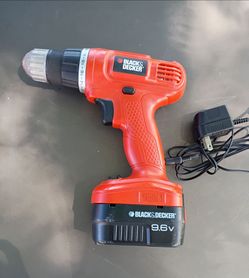 Black & Decker 9.6V Cordless Drill with Charger