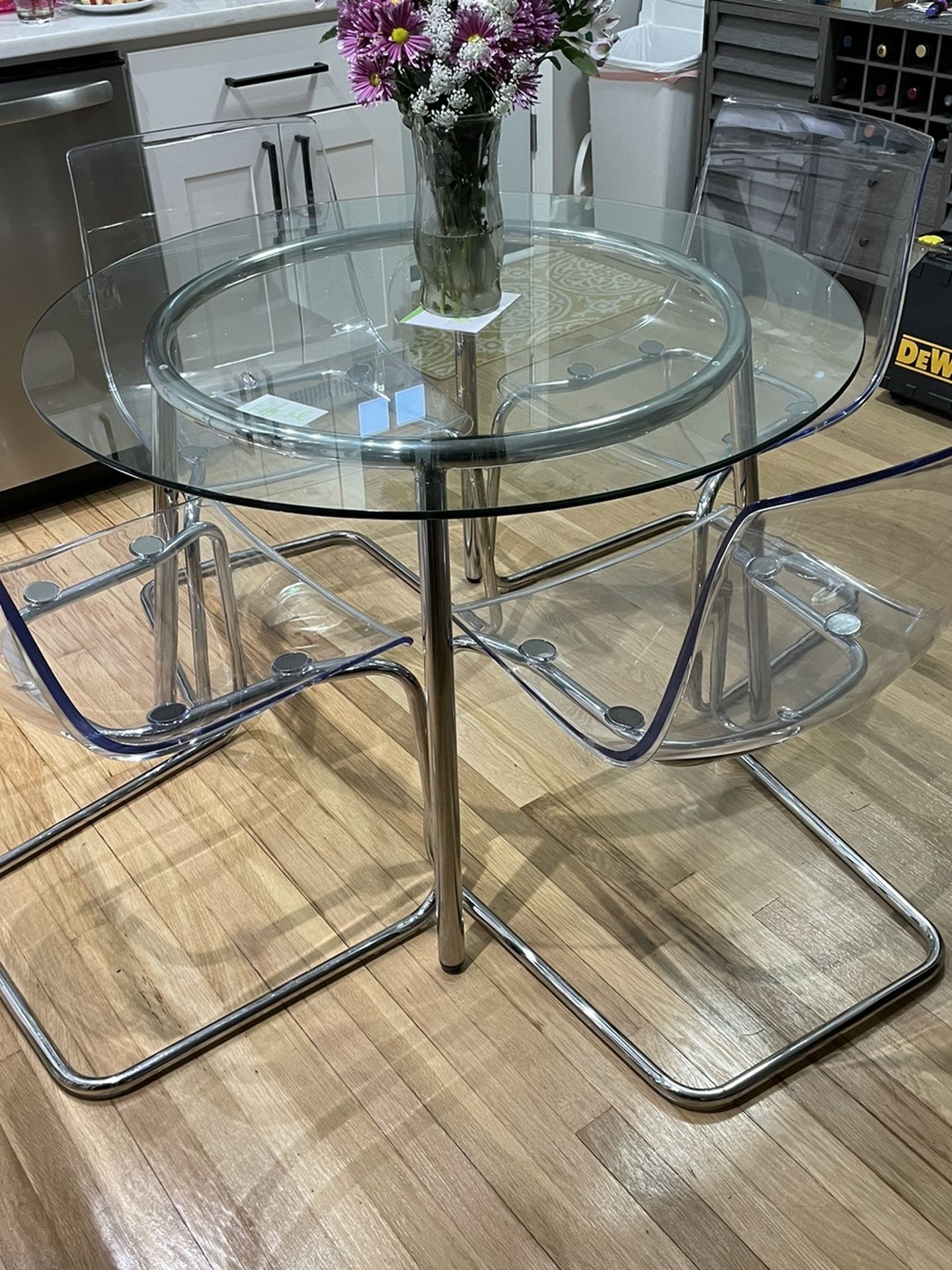 Round Glass Table with 4 Chairs