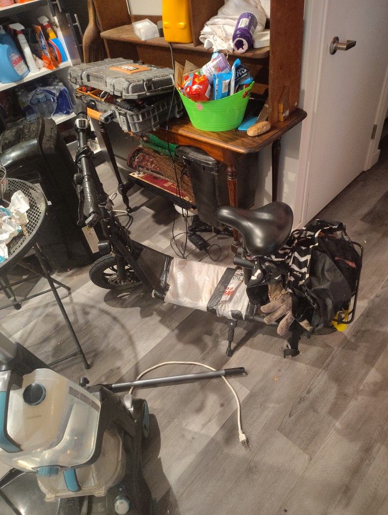 Scooter With Seat