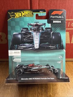 Hot wheels premium F1 Mercedes #44