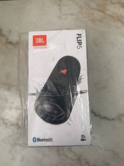 JBL Flip 5 Bluetooth Speaker
