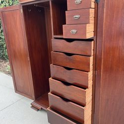 Art Deco Chifferobe/Wardrobe/Armoire