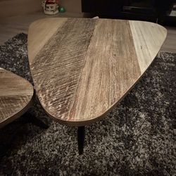 Modern Nesting Coffee Tables (Set of 2