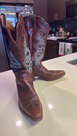 Brown Leather Cowboy Boots with Turquoise Embroidery