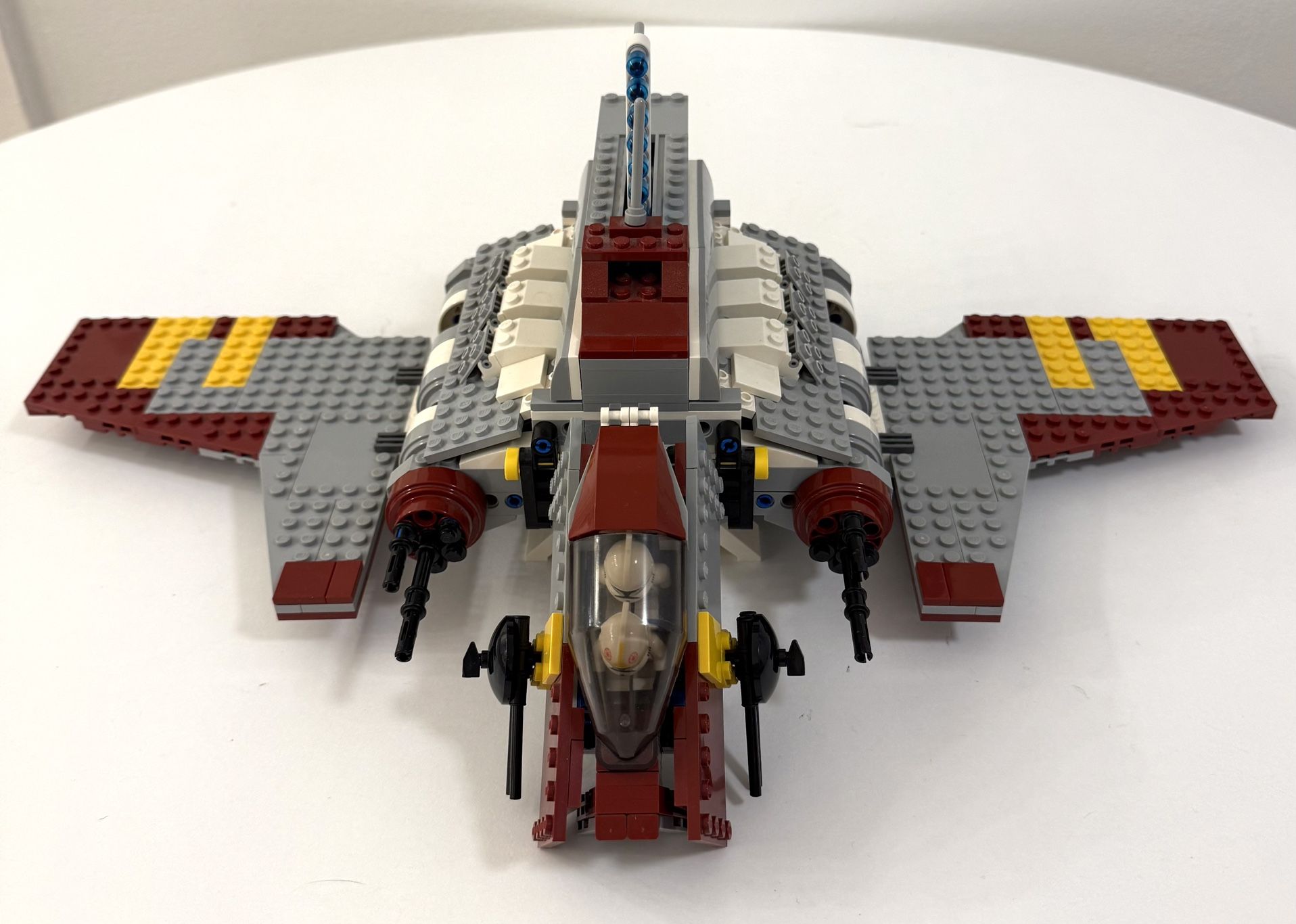 LEGO Star Wars – The Clone Wars – Republic Attack Shuttle (8019)–COMPLETE 