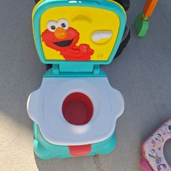 Elmo Toilet