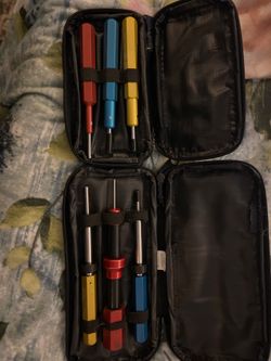 Contact removal kit