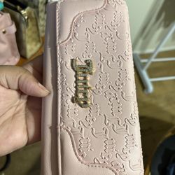 Juicy Couture Wallet 
