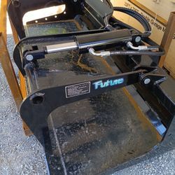 72" Skid Steer Hydraulic Double Grapple Bucket Attachment. New!