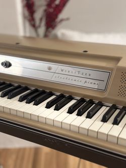 Wurlitzer 200 Electric Piano for Sale in Colorado Springs CO
