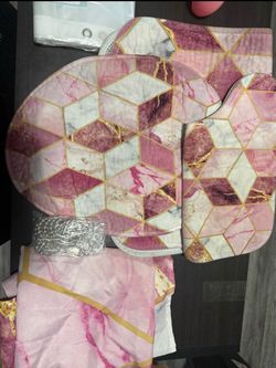 6pc Pink and Gold Bathroom Set