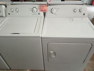 Kenmore Washer and Dryer set white super size excellent . Warranty . Delivery available . 2203 Fowler st. Ft. Myers 33901