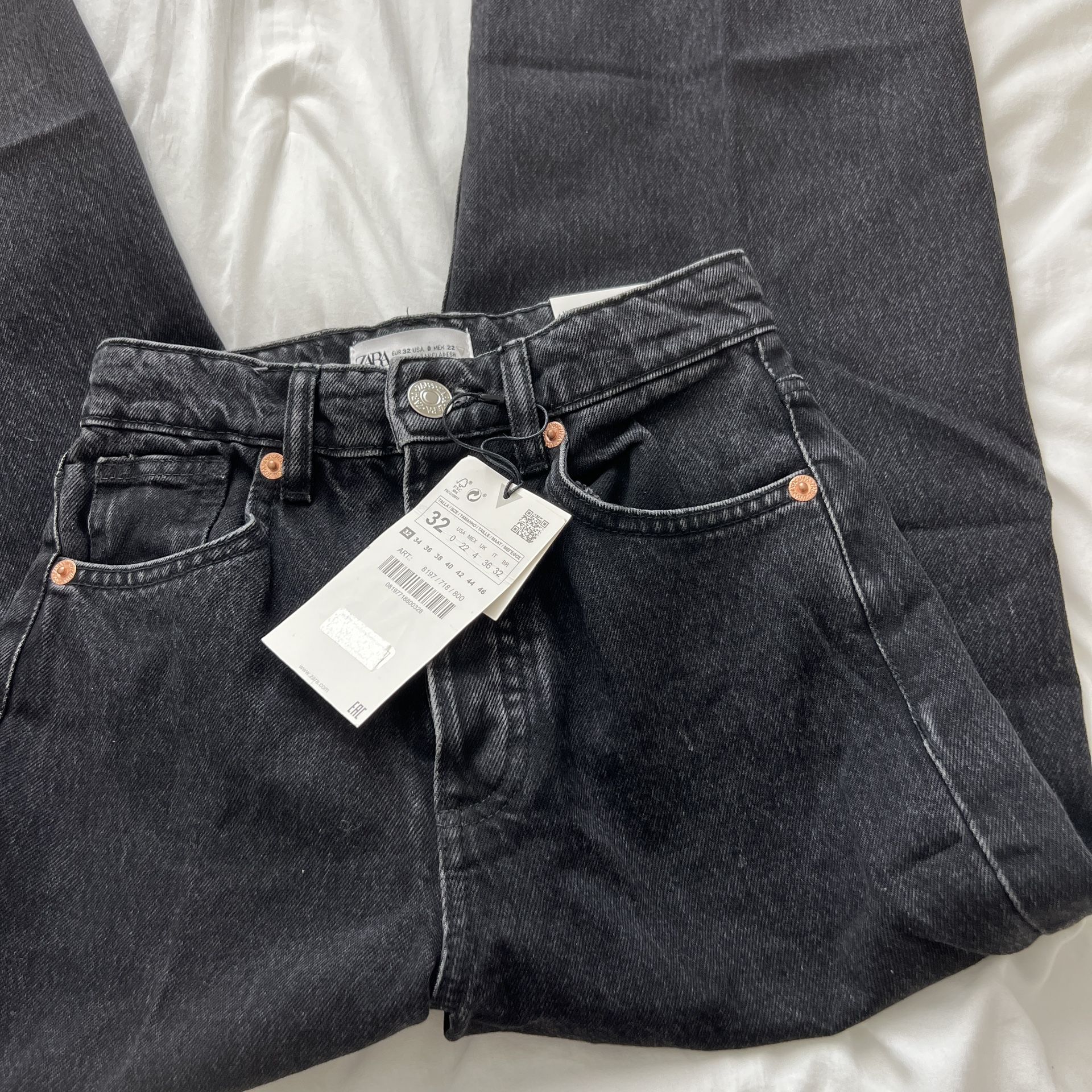 Zara Wide Leg Jeans