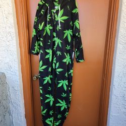 Cannabis removeable footed Hooded pajamas onside adult small 56"  halloween?