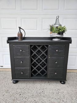 Broyhill Attic Heirlooms Collection Sideboard with Wine Rack Distressed Black Buffet