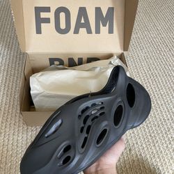 Yeezy Foam Runners Onyx Men Size 6,12,13,14