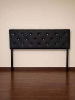 King Size Black Faux Leather Diamond Tufted Headboard with Crystal Buttons – Excellent Condition