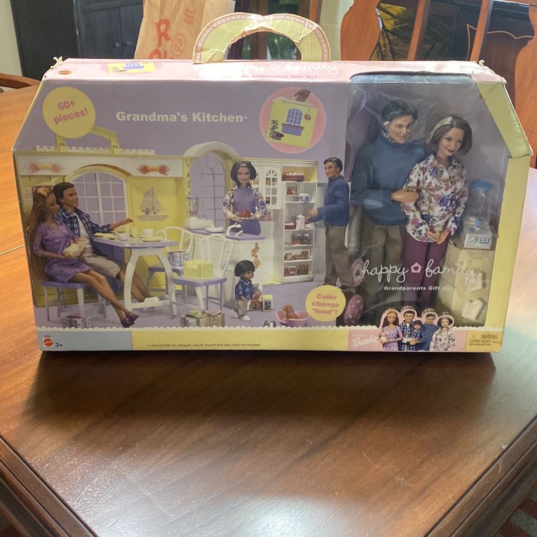 Barbie Grandma s Kitchen Happy Family for Sale in Deer Park NY OfferUp