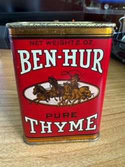 vintage Ben-Hur brand Pure Thyme spice tin 1940s to 1950s.