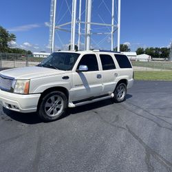 2005 Cadillac Escalade