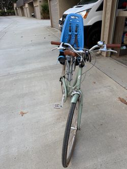 7-Speed Retrospec Bike with Thule Yepp Maxi