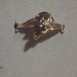 14k Gold Ruby Diamond Ring 