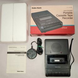 Vtg Radio Shack Model CTR-67 14-1152 Portable Cassette Tape Recorder W/ 6v Adapt