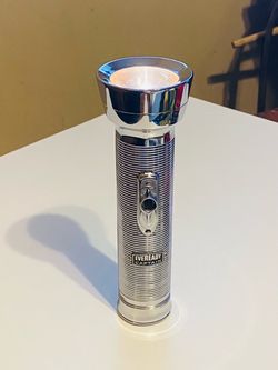 Vintage 60’s Eveready Captain Chrome Metal Flashlight. 2 New D Batteries