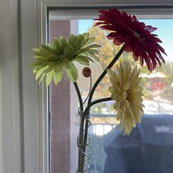 Suction Cup Window Mirror  Vase with Artificial Flowers