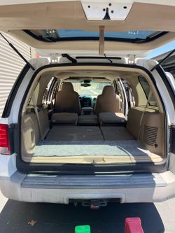 03 Ford Expedition