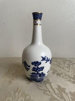 Vintage 1980s Royal Doulton Fine China Stem Vase - Feel Free to Ask Questions