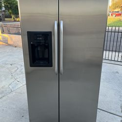 Refrigerator GE Stainless Steel 