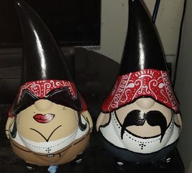 Cholo And Chola Gnomes 