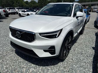 2024 Volvo Xc40